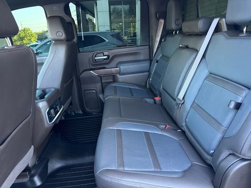 Used 2021 GMC Sierra 2500 Denali w/ Denali Ultimate Package AWD/4WD image 6