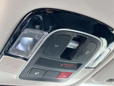 Used 2025 Hyundai Tucson SEL AWD/4WD image 33