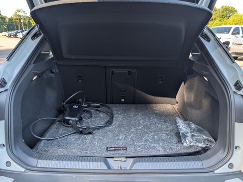 Used 2023 Volkswagen ID.4 S RWD image 19
