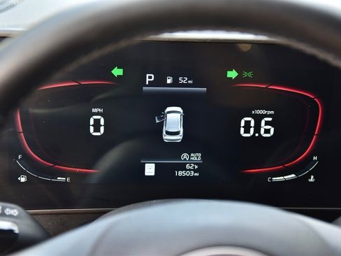 Used 2023 Kia Sportage EX image 25