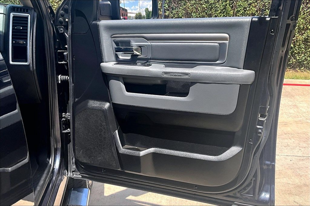 Used 2016 RAM 1500 Lone Star RWD image 25
