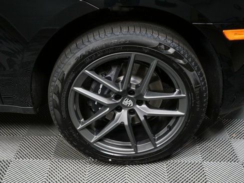 New 2026 Porsche Macan Turbo image 40