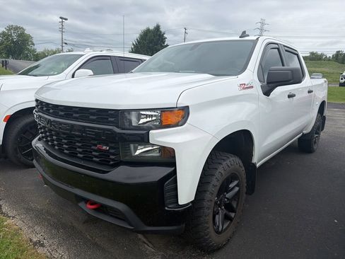 Used 2019 Chevrolet Silverado 1500 Custom Trail Boss w/ Custom Convenience Package AWD/4WD image 11