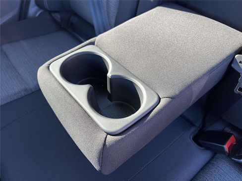 Certified 2022 Nissan Rogue SV image 19