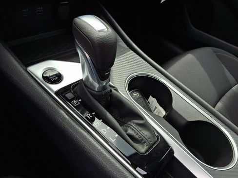 New 2026 Nissan Altima 2.5 SV w/ SV Special Edition Package FWD image 12