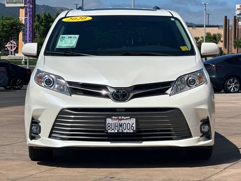 Certified 2020 Toyota Sienna XLE w/ XLE Navigation Package FWD image 10