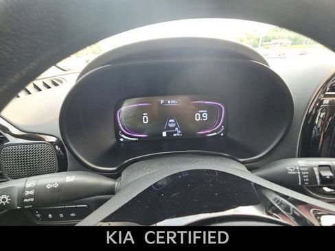 Used 2024 Kia Soul S FWD image 17