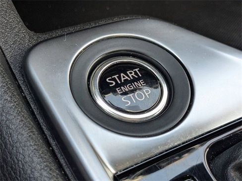 Used 2024 Nissan Sentra SV image 6