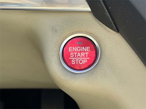 Used 2017 Acura MDX FWD image 27