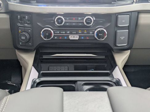 New 2026 Ford F350 Platinum w/ Platinum Plus Package AWD/4WD image 19