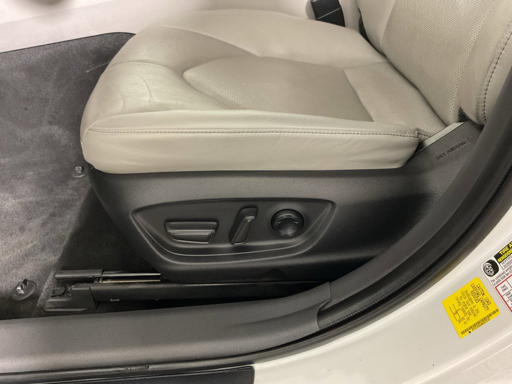 Used 2022 Toyota Camry XLE w/ Cold Weather Package FWD image 20