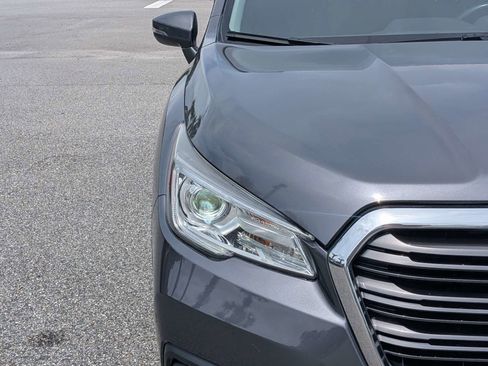 Used 2022 Subaru Ascent Limited AWD/4WD image 10