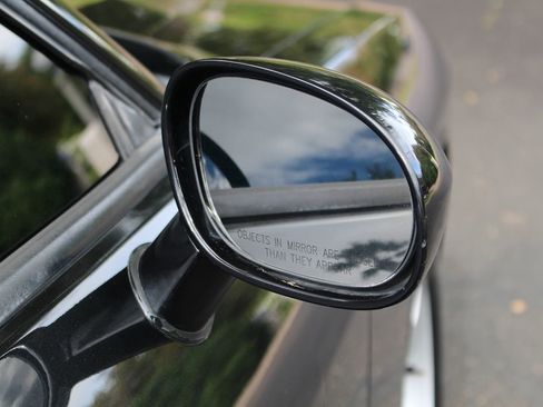 Used 2010 Dodge Challenger SE image 33