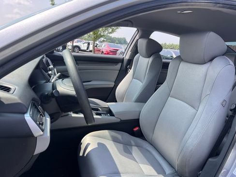 Used 2020 Honda Accord LX image 12