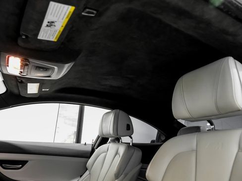 Used 2017 BMW M6 Coupe image 25