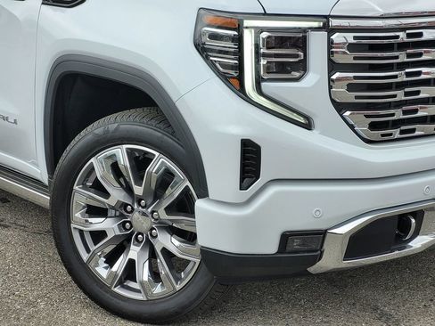New 2026 GMC Sierra 1500 Denali w/ Denali Reserve Package AWD/4WD image 6