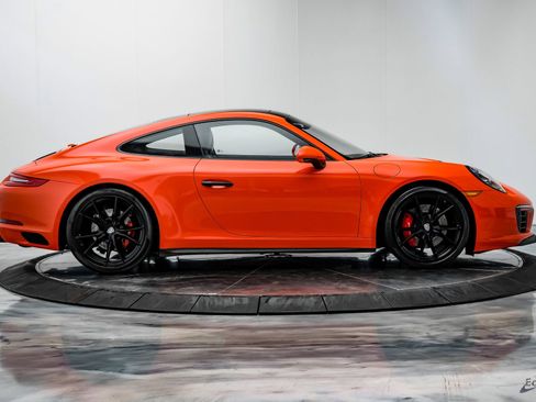 Used 2018 Porsche 911 Carrera 4S AWD/4WD image 16