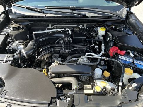 Used 2022 Subaru Outback Premium AWD/4WD image 19