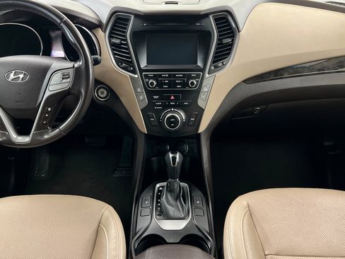 Used 2017 Hyundai Santa Fe Sport image 14