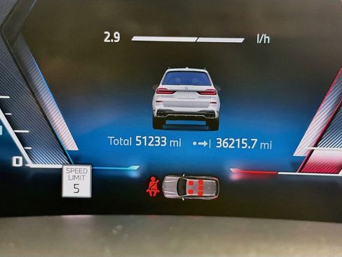 Used 2024 BMW X7 M60i w/ Executive Package AWD/4WD image 12