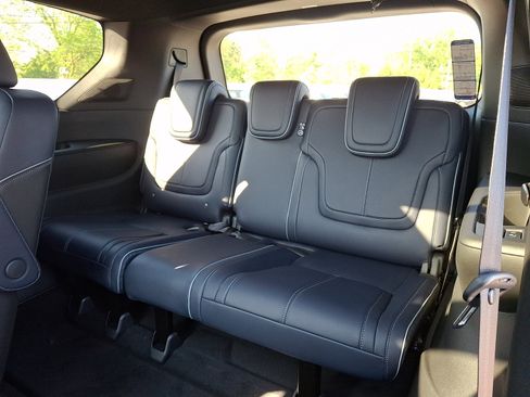 New 2026 INFINITI QX80 4WD image 6
