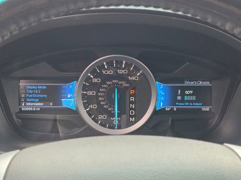 Used 2013 Ford Explorer XLT FWD image 29