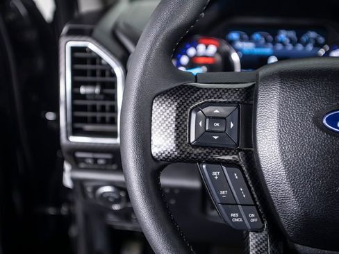 Used 2019 Ford F250 Lariat w/ Lariat Ultimate Package AWD/4WD image 39