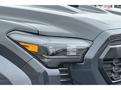 New 2025 Toyota Tacoma TRD Sport image 28