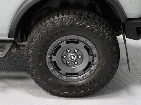 Certified 2024 Ford Bronco Everglades AWD/4WD image 19