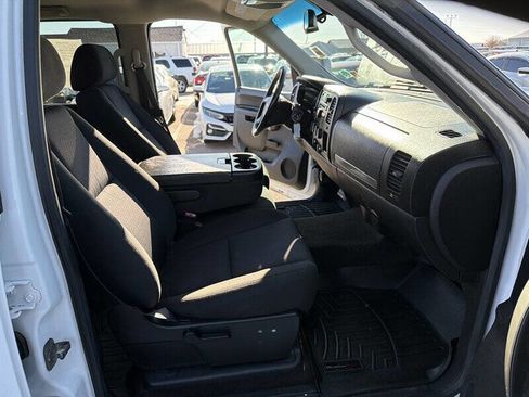 Used 2013 Chevrolet Silverado 2500 LT w/ Suspension Package, Off-Road image 23