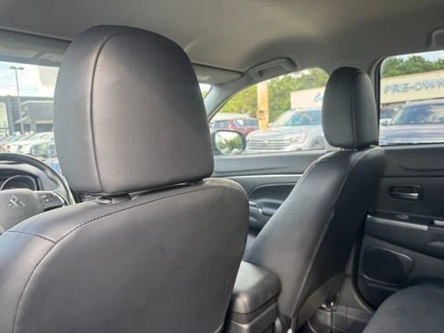 Used 2025 Mitsubishi Outlander Sport ES AWD/4WD image 25