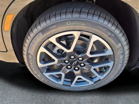 New 2025 Chevrolet Blazer RS w/ Driver Confidence II Package image 31