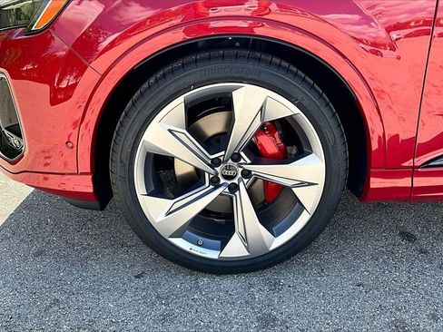 New 2026 Audi Q7 3.0T Prestige image 13