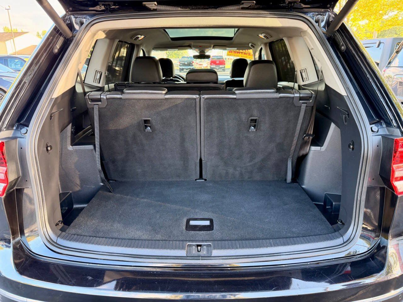 Used 2018 Volkswagen Atlas SEL Premium AWD/4WD image 22