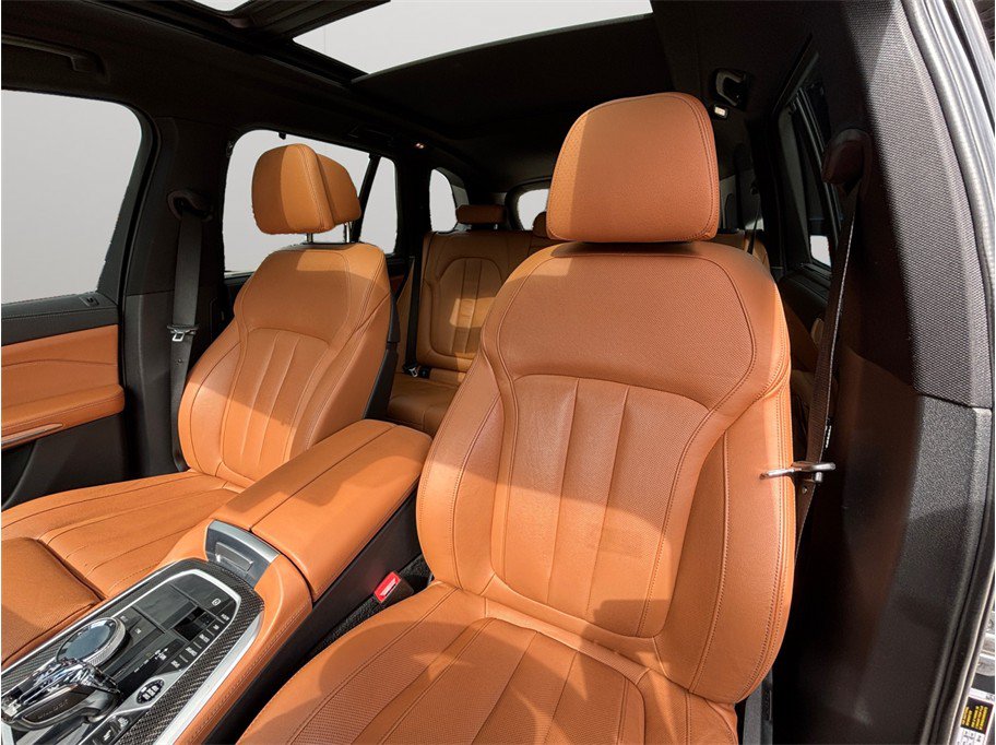 Used 2022 BMW X5 M50i w/ Executive Package AWD/4WD image 21