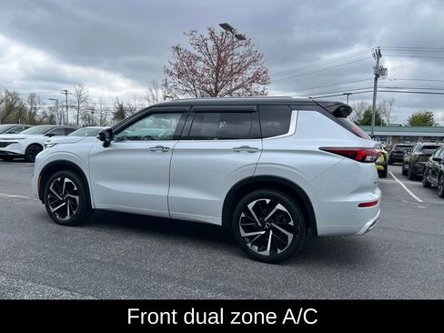 Used 2024 Mitsubishi Outlander SEL AWD/4WD image 8