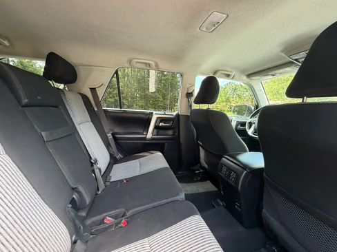 Used 2016 Toyota 4Runner SR5 RWD image 24