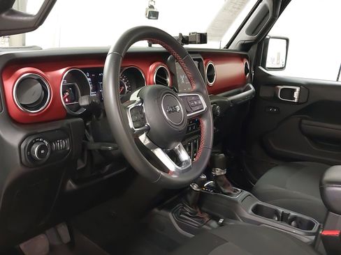 Used 2022 Jeep Wrangler Rubicon w/ Steel Bumper Group image 17