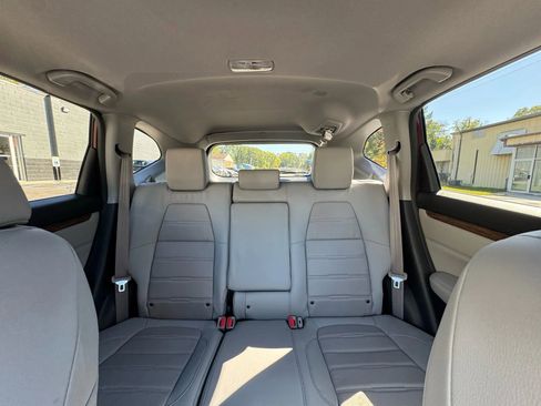 Used 2019 Honda CR-V Touring image 29