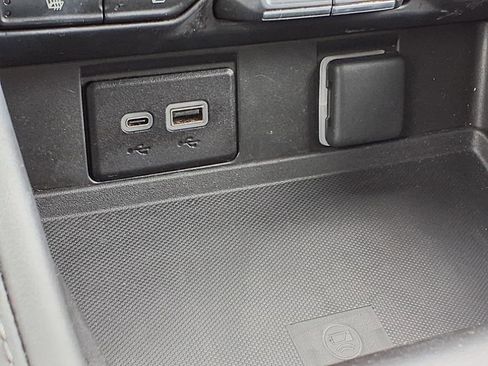 Used 2023 Chevrolet Tahoe LT image 5