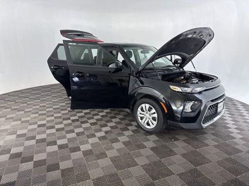 Used 2020 Kia Soul LX image 15