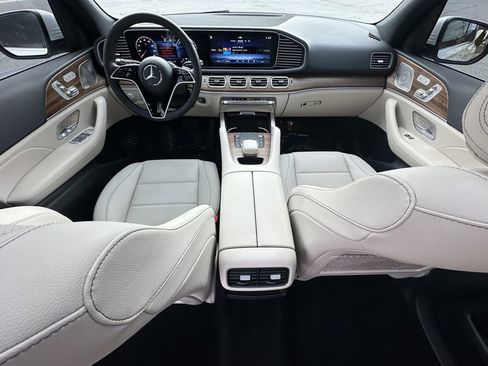 Used 2025 Mercedes-Benz GLE 450e 4MATIC image 27