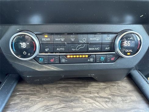 Used 2020 Ford Expedition Max Platinum image 43