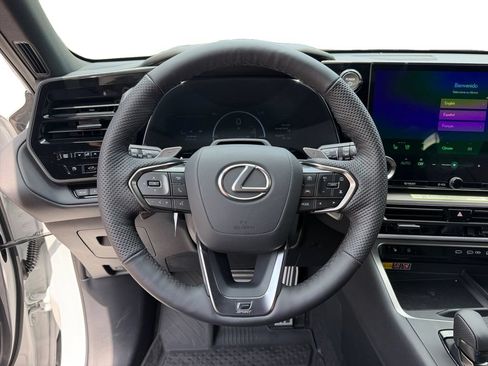 New 2026 Lexus TX 500h AWD image 12