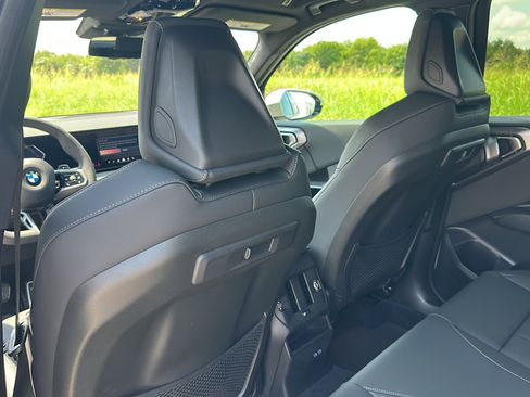 New 2026 BMW X3 xDrive30 w/ Premium Package image 14