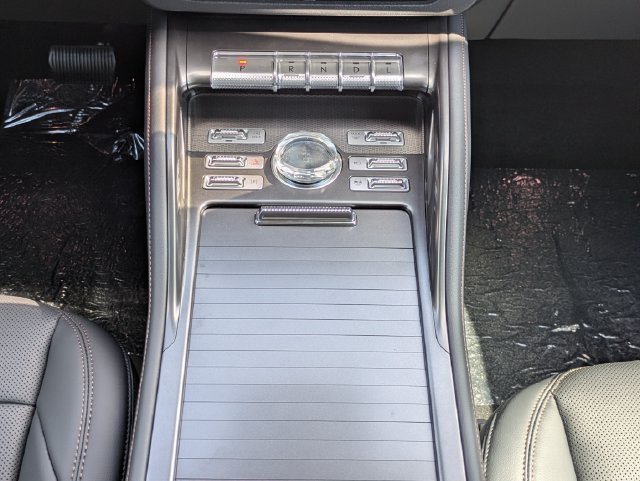 New 2026 Lincoln Nautilus Premier w/ Jet Appearance Package AWD/4WD image 19