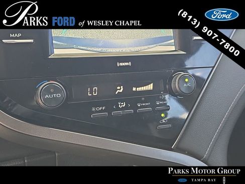 Used 2020 Toyota Camry SE image 22