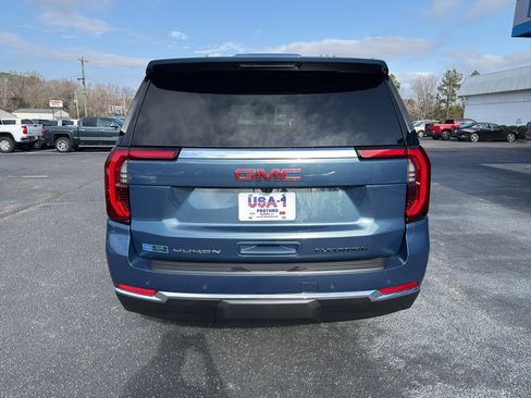 New 2026 GMC Yukon Elevation image 4
