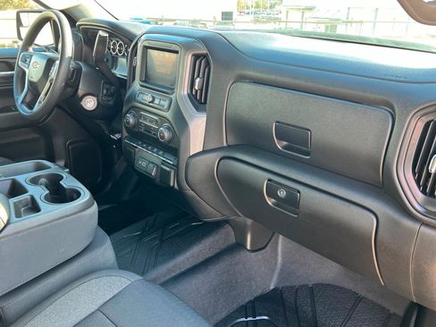 Certified 2022 Chevrolet Silverado 1500 Custom w/ LPO, Dark Essentials Package image 24