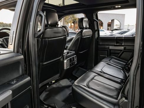 Used 2020 Ford F250 Platinum w/ FX4 Off-Road Package image 42